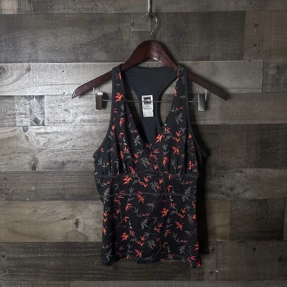 The North Face Womens Tank Medium - Picture 1 of 3